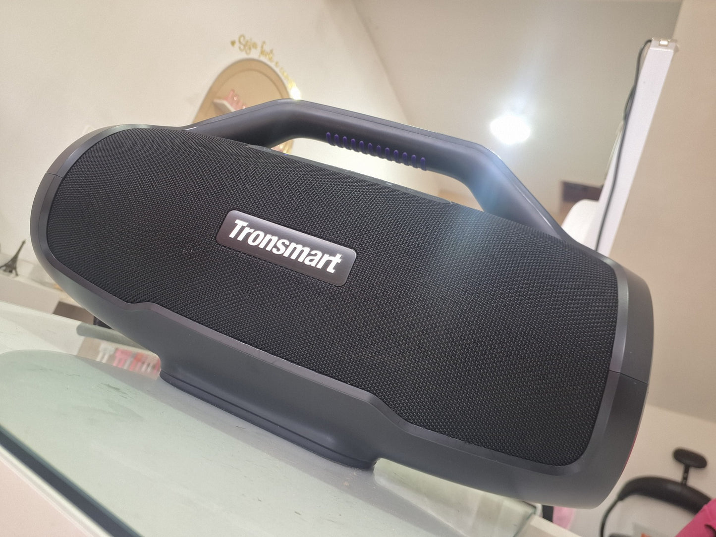Tronsmart Bang Max  - 24 heure d'autonomie-  Étanchéité IPX6  -  un son époustouflant de 130 W- Karaoké  jusqu'à 10 heures - Poids du produit 7kg