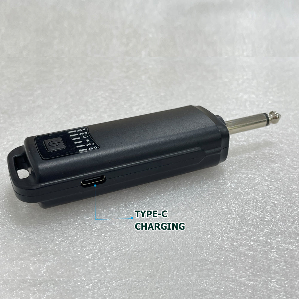 Micro sans fil 2.4G - 4 canaux - 50m - 125dB - 40Hz~15KHz - SNR 80dB - rechargeable