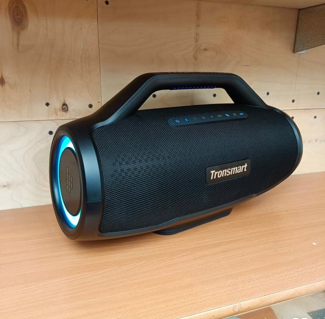 Tronsmart Bang Max  - 24 heure d'autonomie-  Étanchéité IPX6  -  un son époustouflant de 130 W- Karaoké  jusqu'à 10 heures - Poids du produit 7kg