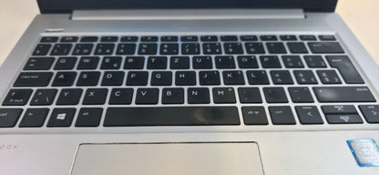 Hp  Probook 430 G6 - 8th Génération Core I5 - 8ieme generation - 8GB RAM- 256 ROM - Ordinateur quasi neuf , très propre, clavier d'origine , avec chargeur dorigine venu d'Europe