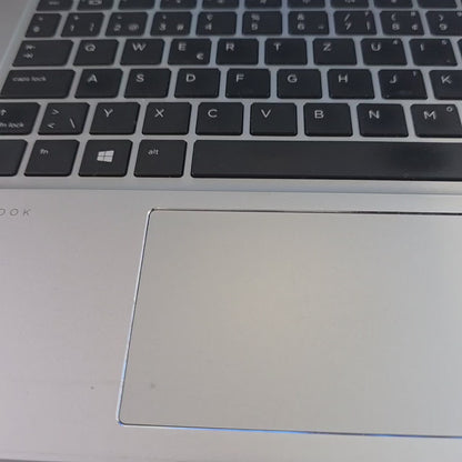 Hp  Probook 430 G6 - 8th Génération Core I5 - 8ieme generation - 8GB RAM- 256 ROM - Ordinateur quasi neuf , très propre, clavier d'origine , avec chargeur dorigine venu d'Europe